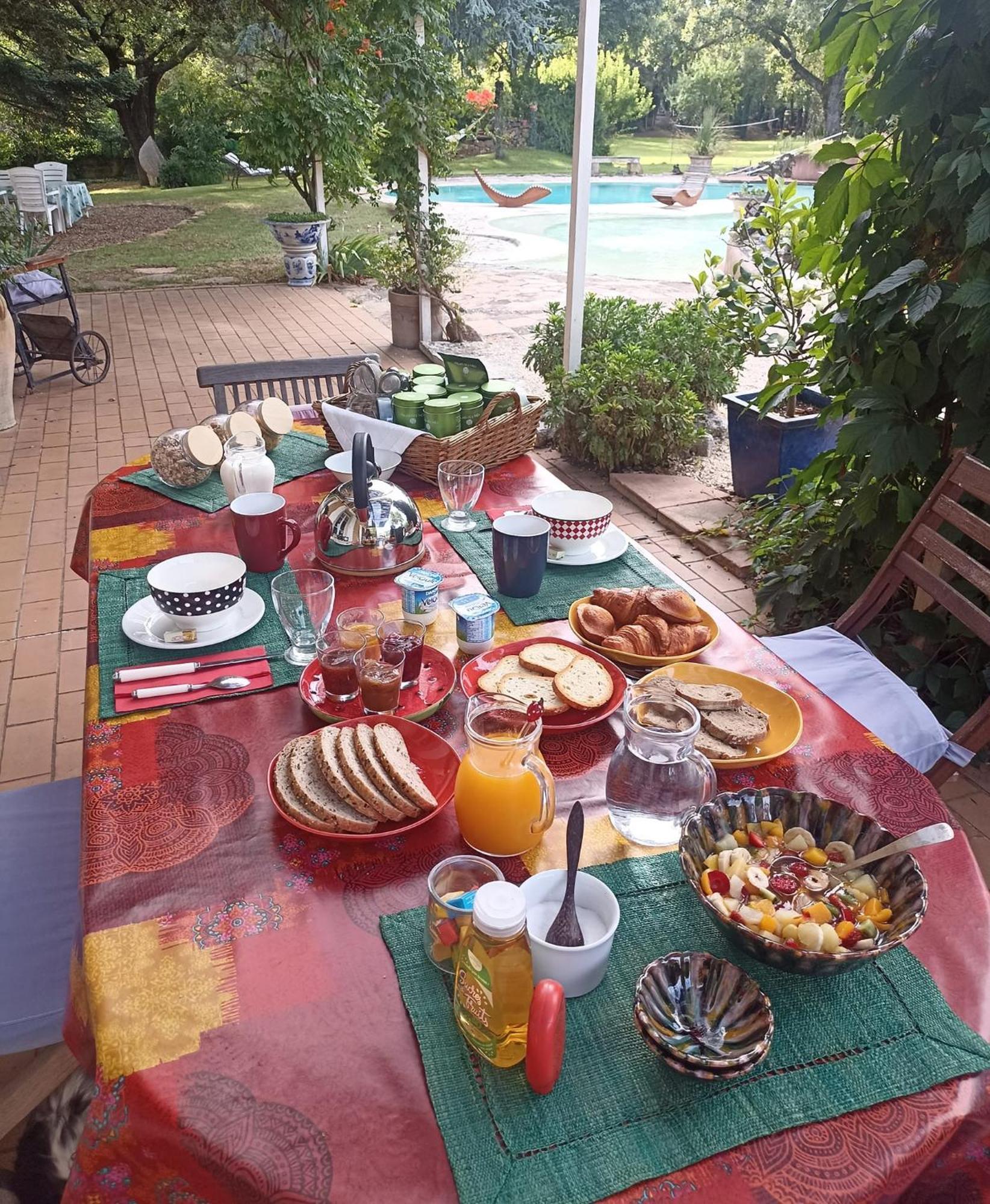 Bed and Breakfast Le Fer En Ceze Шабран Экстерьер фото
